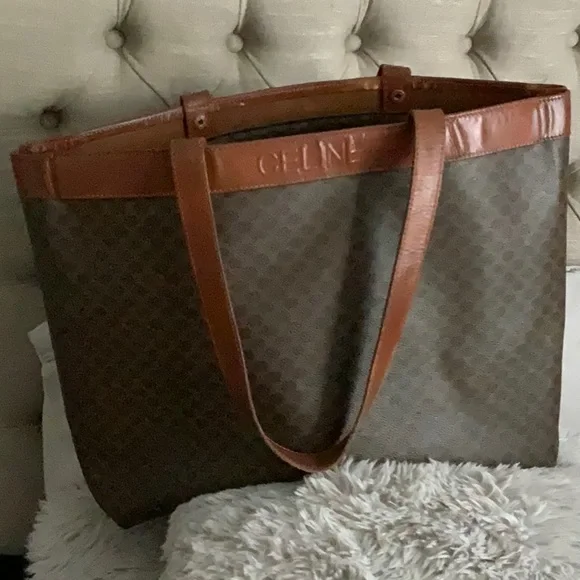 Celine Elegant Brown and Tan Tote - Picture 9 of 16